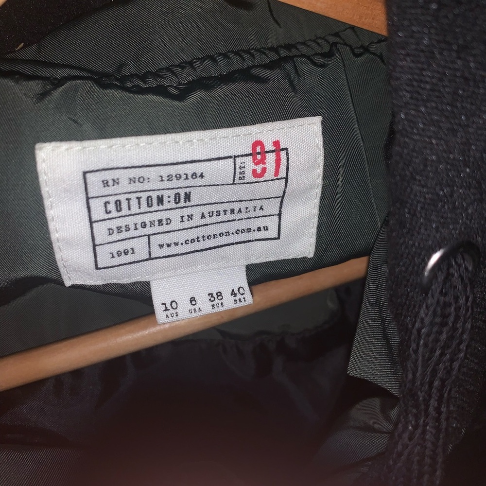 Cropped bomber jacket - Picture 5 of 6